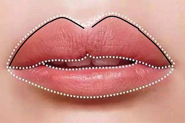 Tạo Hình Viền Môi Mang Lại Cho Bạn 1 Bờ Môi Quyến Rũ 12 tao hinh vien moi 1